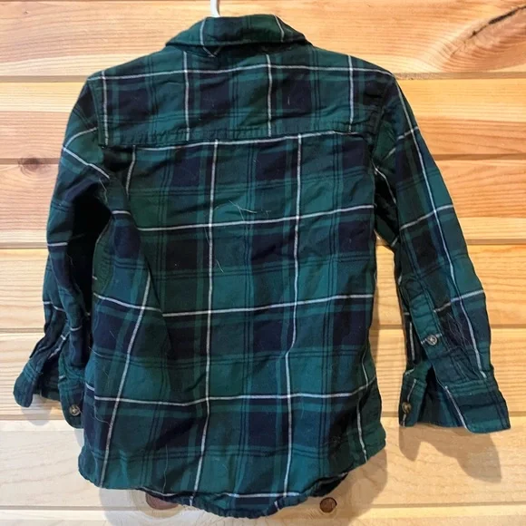 Button ups - Picture 4 of 4